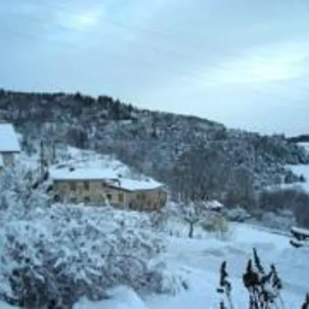 Renove Avec Cheminee Et Jardin A 15 Km Des Pistes De - Fr-1-496-9